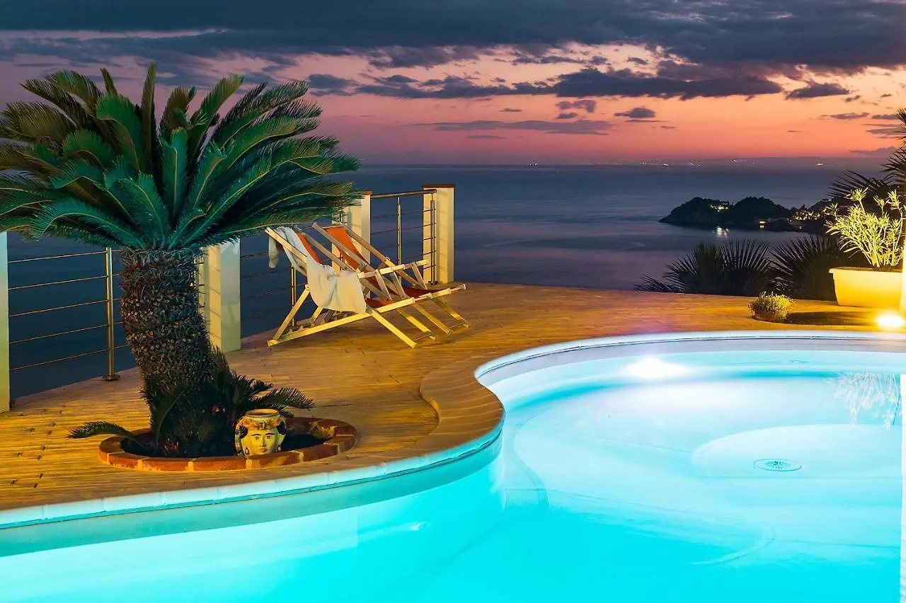 Villa Luce Letojanni