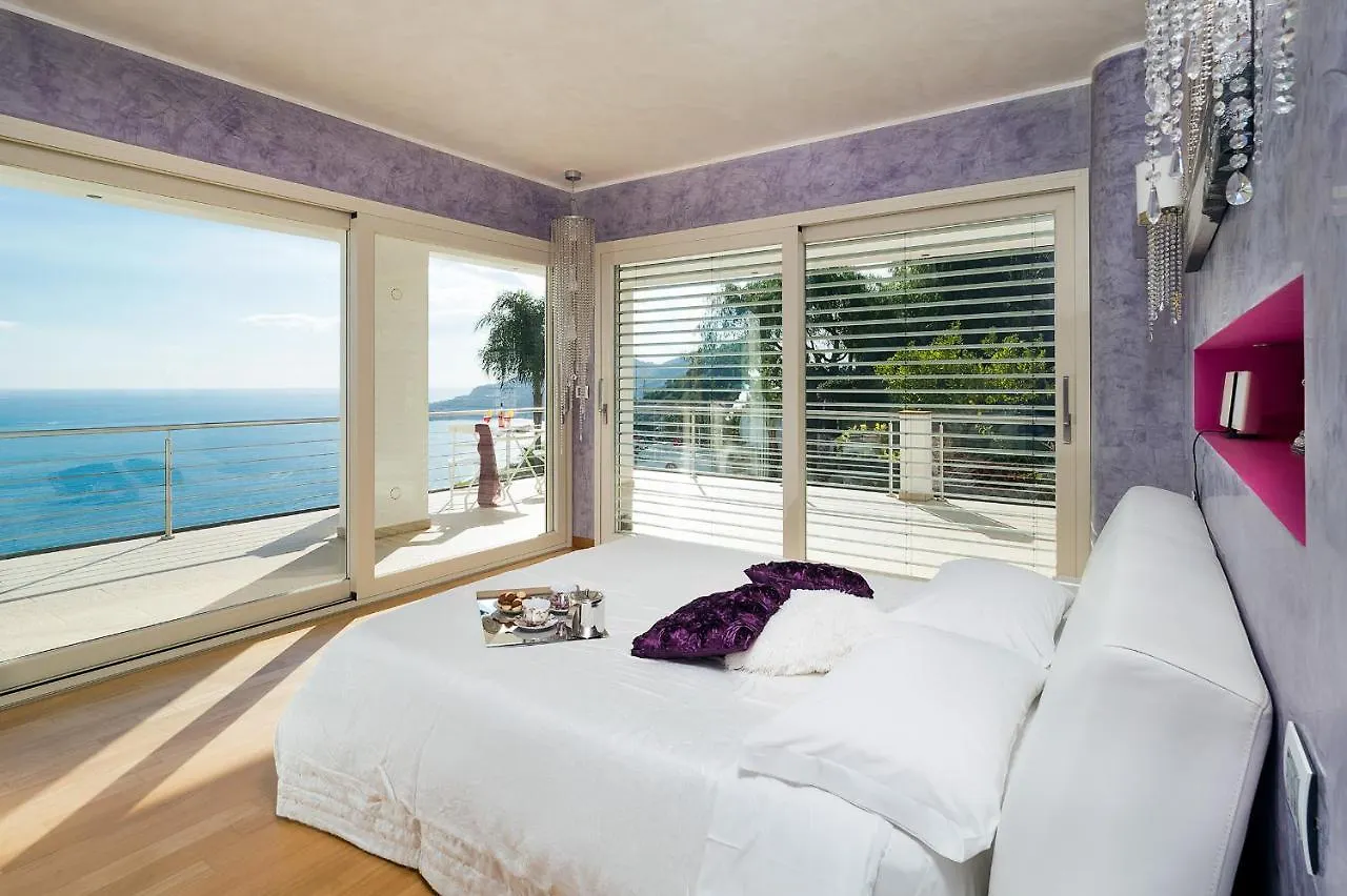 Villa Luce Letojanni