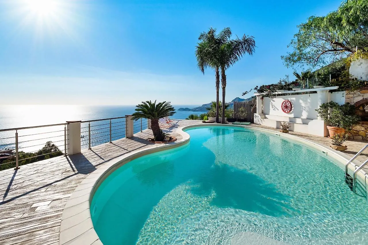 Villa Luce Letojanni