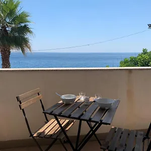 Family House Taormina Letojanni
