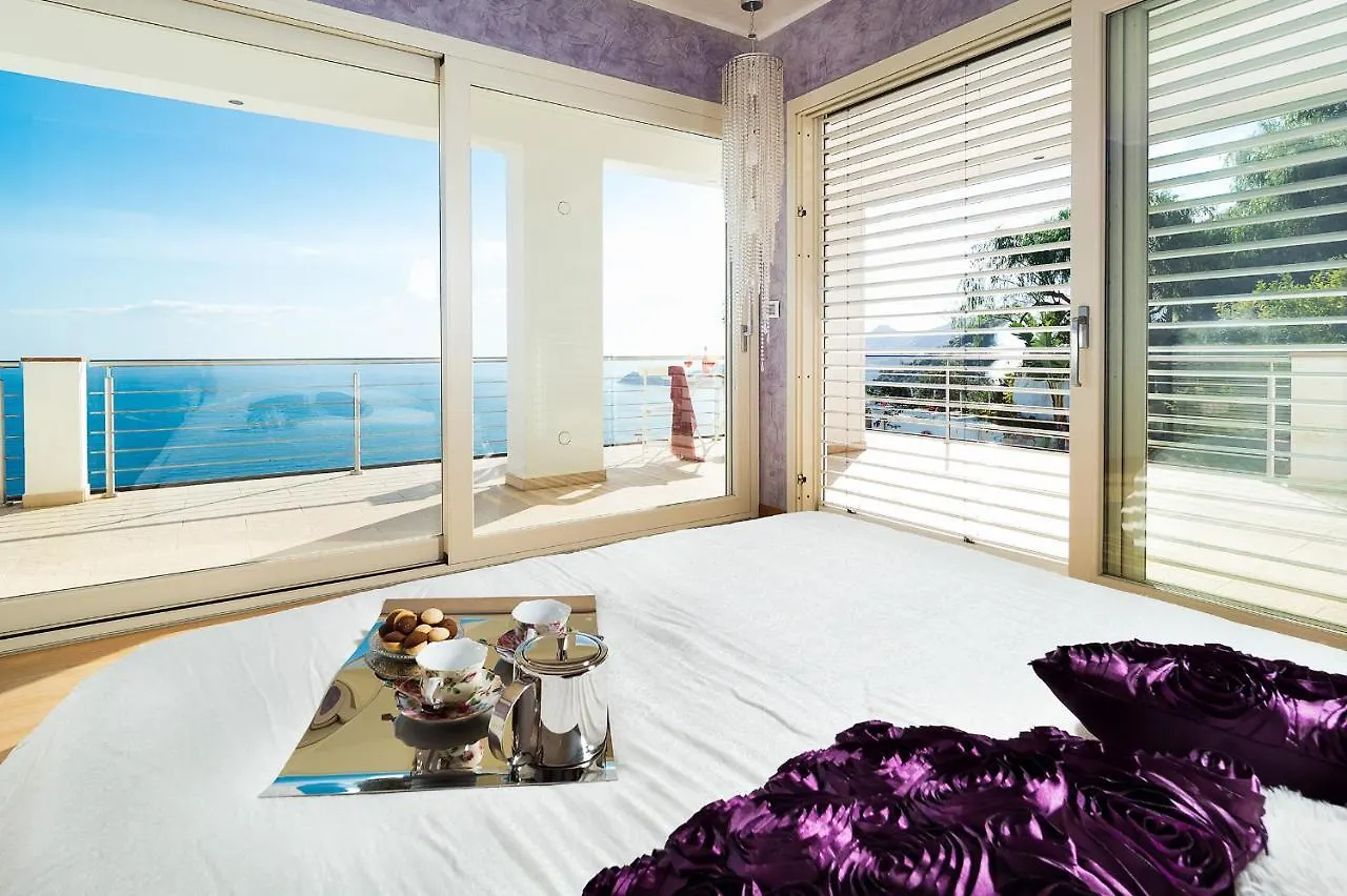 Villa Luce Letojanni Italia